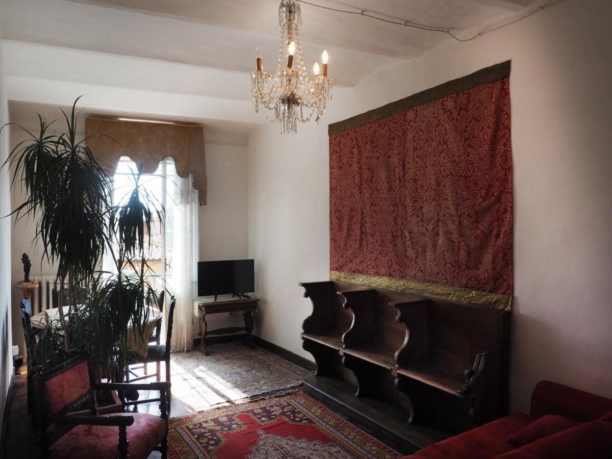 Azzi B&B Comfortably, In The Quietness Of The Perugia Historical Centre Exterior photo